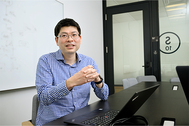 サーフィン仲間からソフトバンクに誘われる