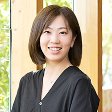 株式会社中川政七商店 事業支援部 管理課 財務経理グループ長 亀元 宏美さん