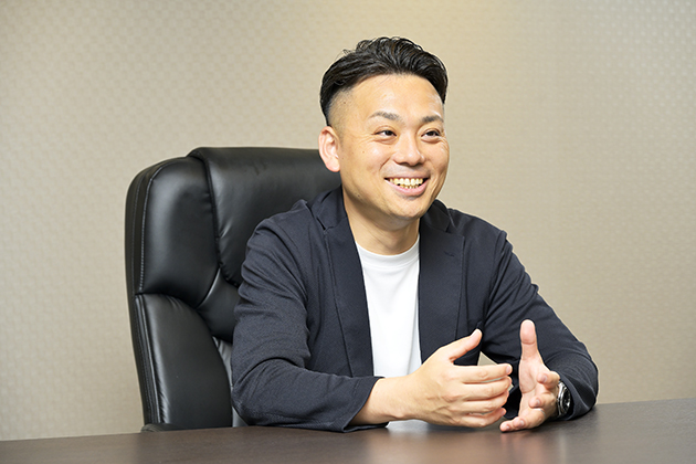 サッカー一筋だった少年時代と自由を満喫した学生時代