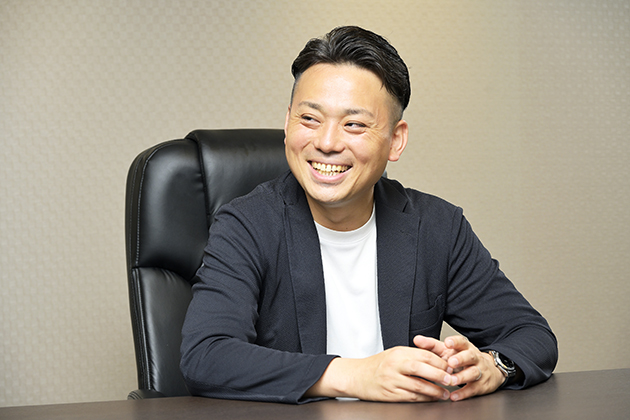 資格を持ってから第一線で働きたいとの思いから会計士の道へ