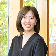 株式会社中川政七商店 事業支援部 管理課 財務経理グループ長 亀元 宏美さん