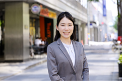 この求人の女性スタッフのお写真